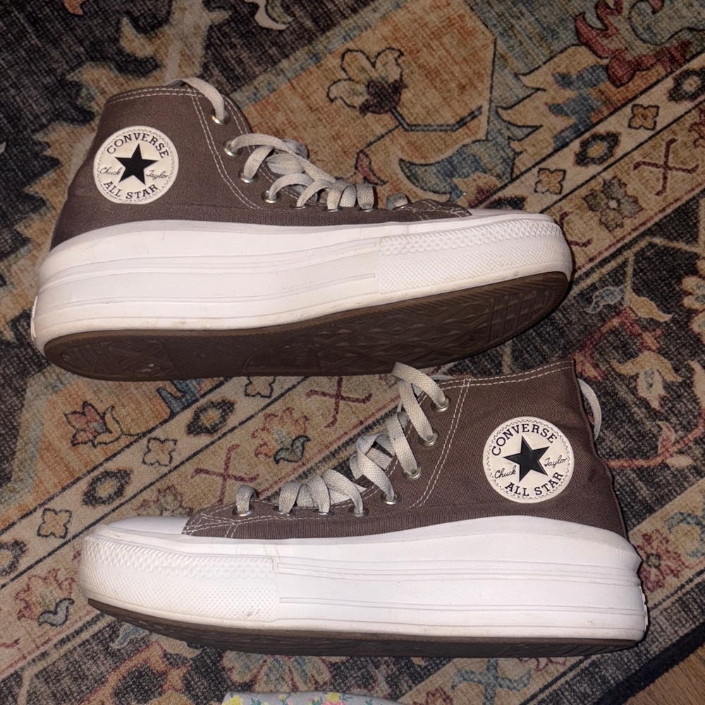 Platform Converse High-Top Sneakers in Brown and White